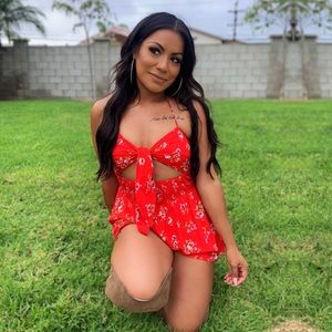 Meet your Posher, Glo